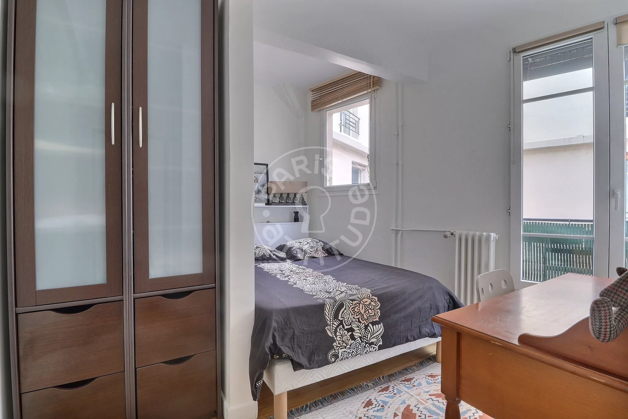 Flat Rue Montcalm in Paris