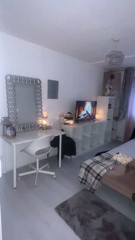 House Briset Way in Greater London