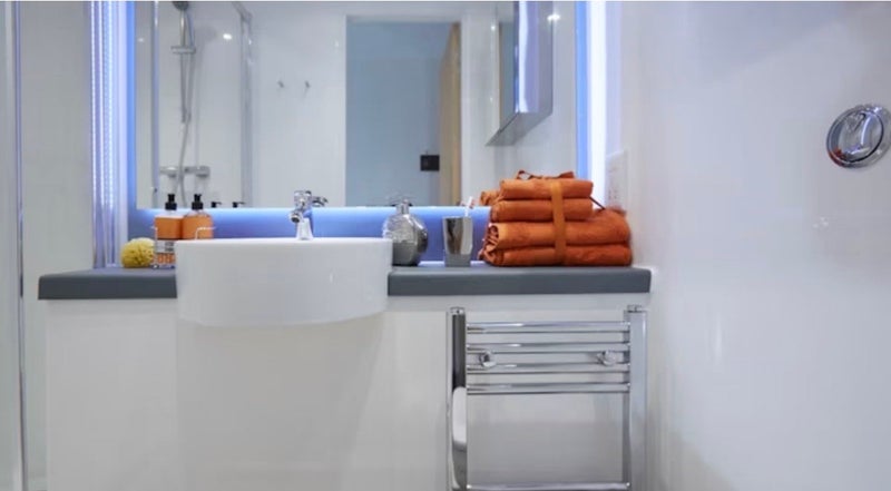 Room Blackhorse Lane in Greater London