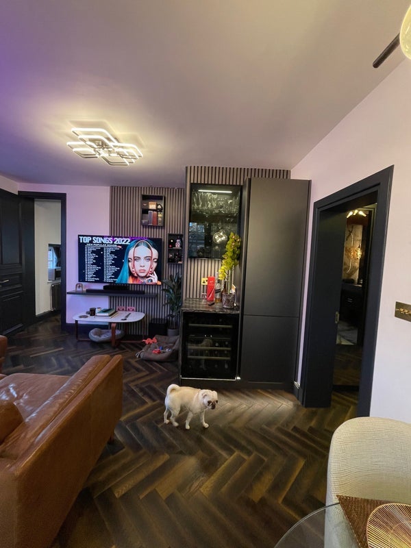 Room Marsham Street in City of Westminster