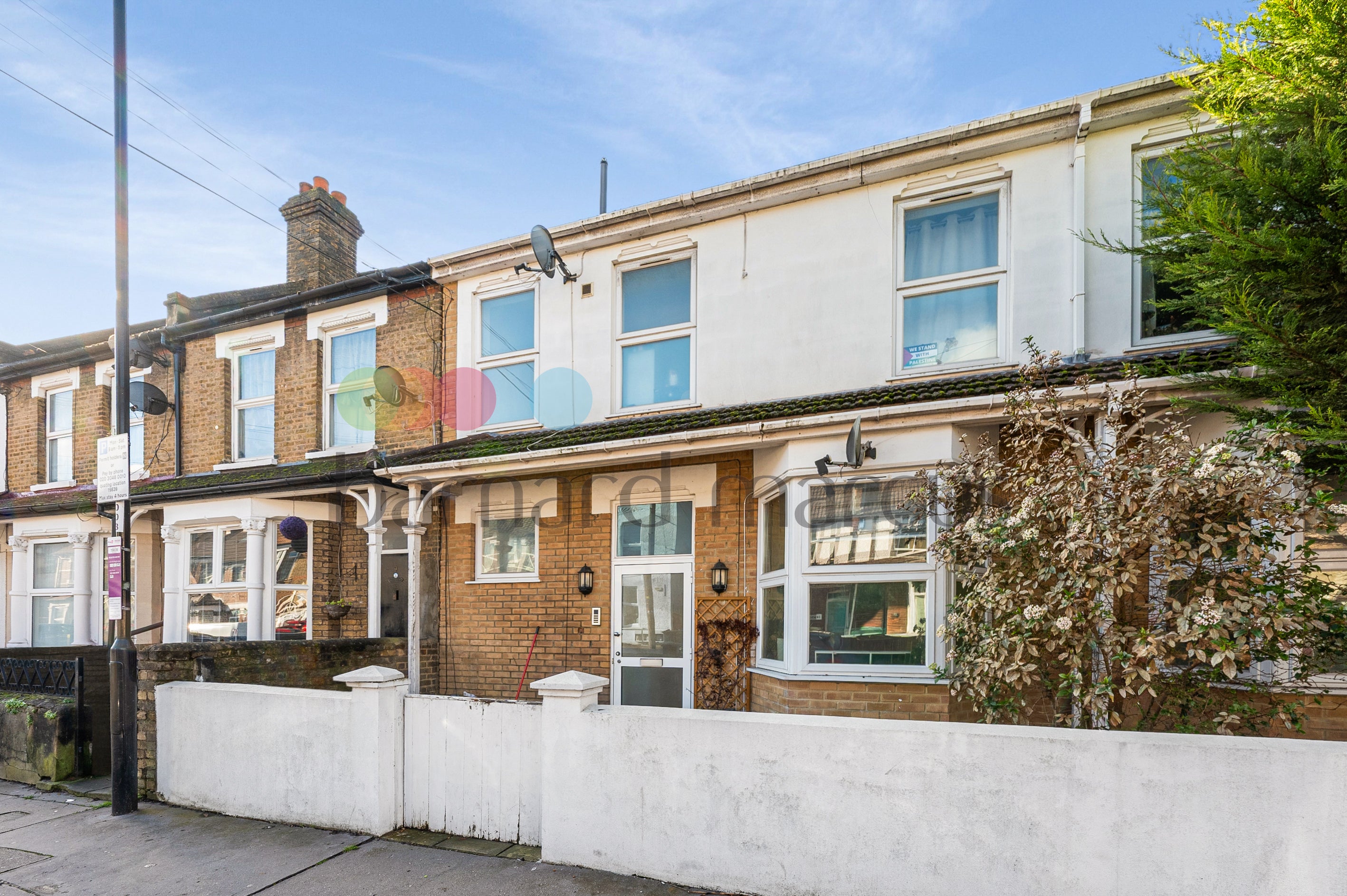 Flat Wellington Road in Greater London