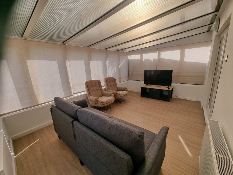 Room Freeburn Causeway in Coventry