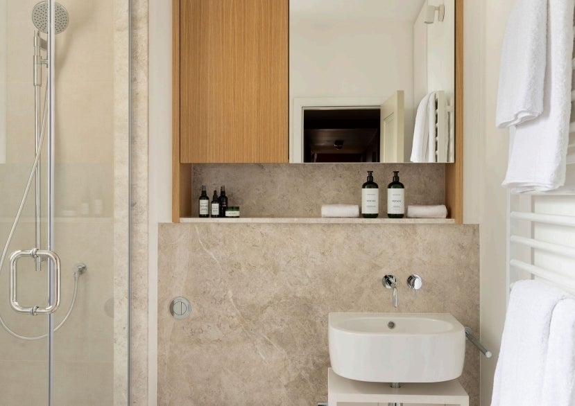 Flat Harley Street in City of Westminster
