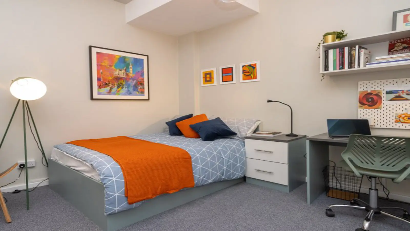 Room Monck Street in City of Westminster
