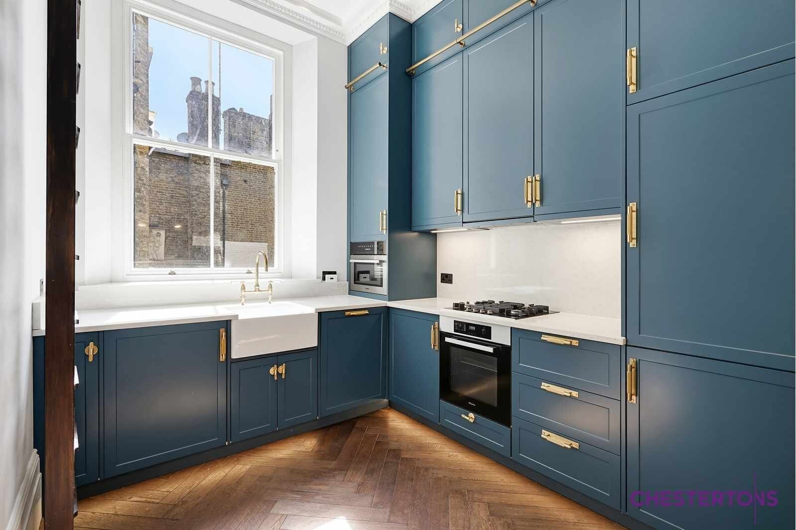 Flat Redcliffe Mews in Greater London