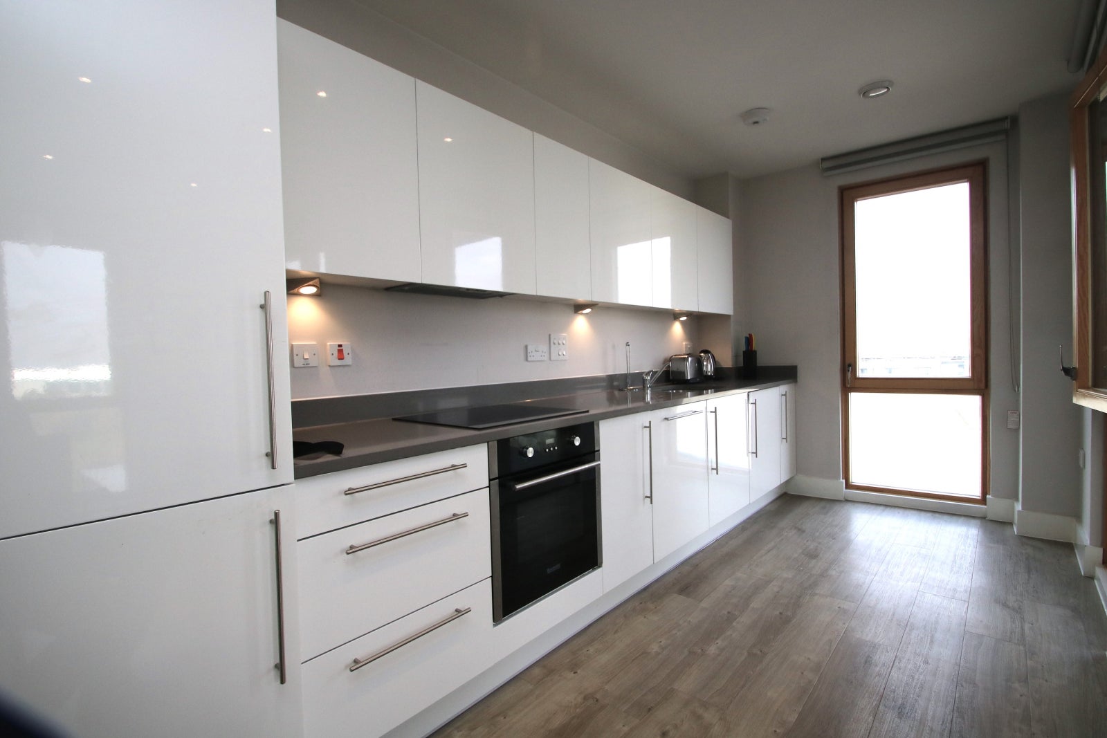 Flat St Ives Place in Greater London