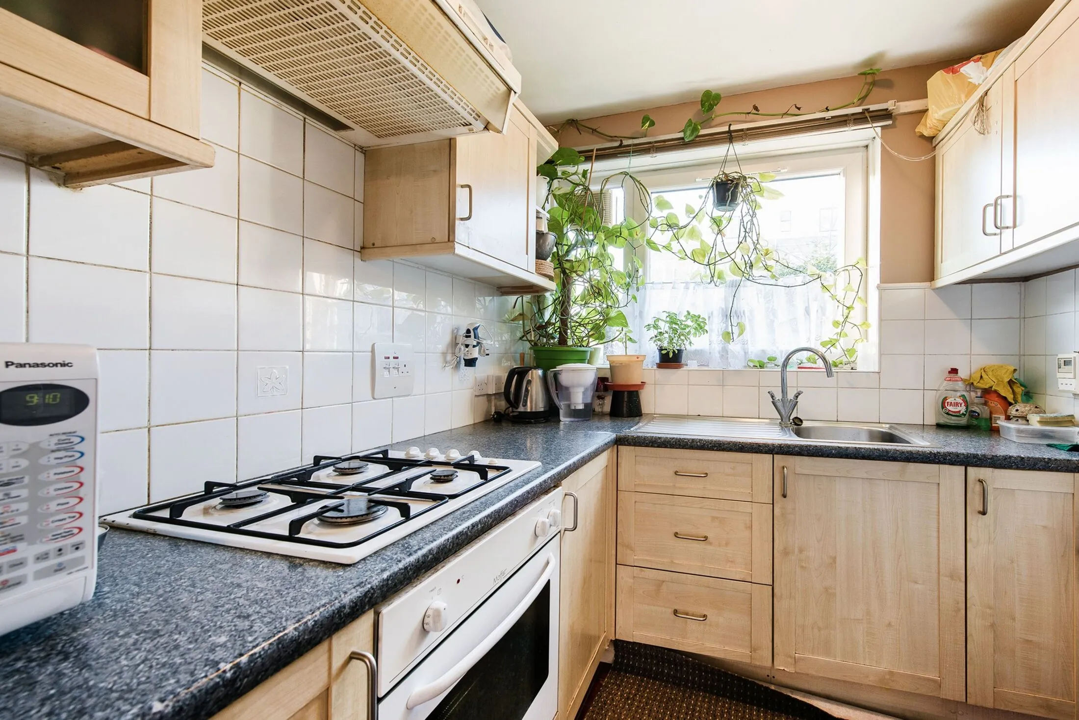Flat Bevill Allen Close in Greater London