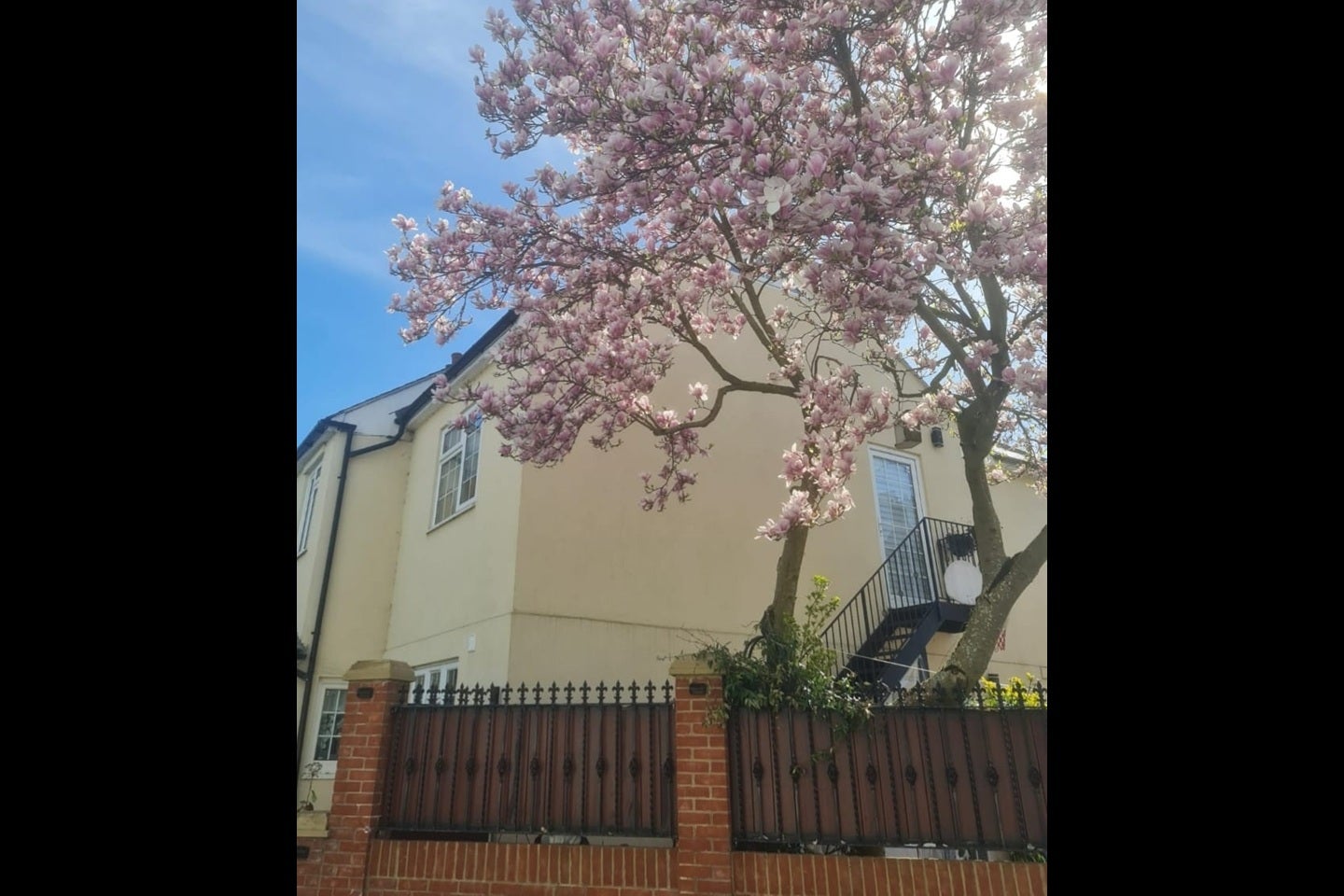 Flat Staveley Gardens in Greater London