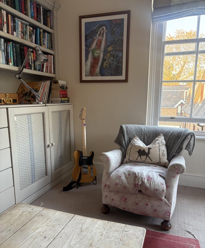 Room Parkland Gardens in Greater London