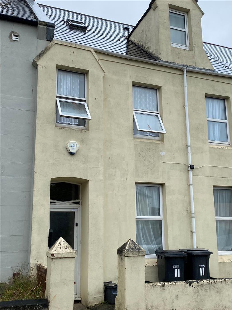 Room New Street in Paignton