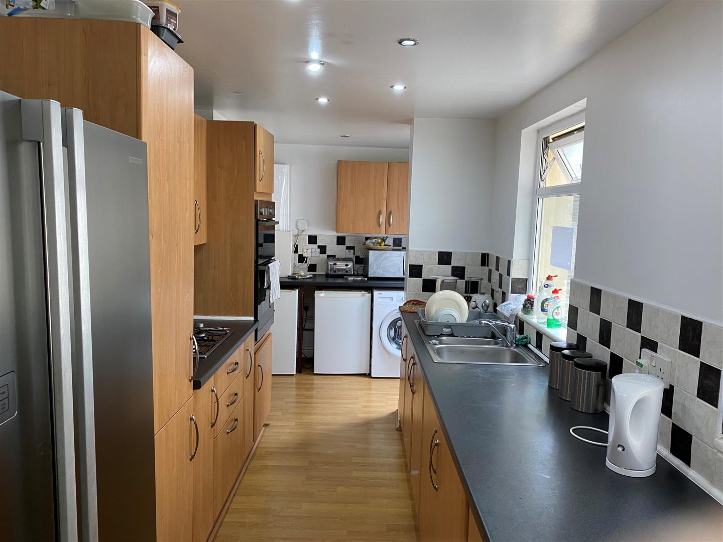 Room New Street in Paignton