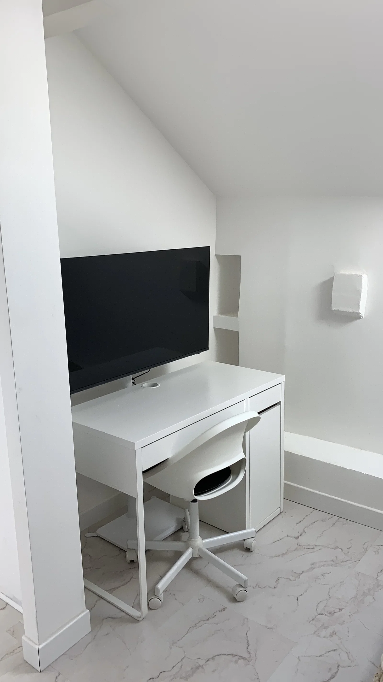 Room Avenue de la Gare in Gex