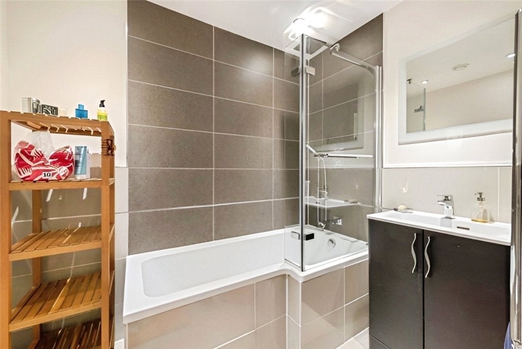Flat Foxwell Street in Greater London