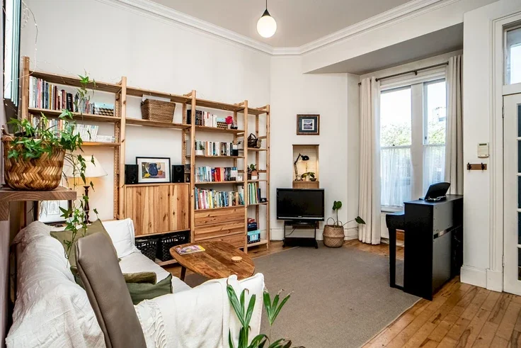 Flat Lindsay Road in City of Edinburgh