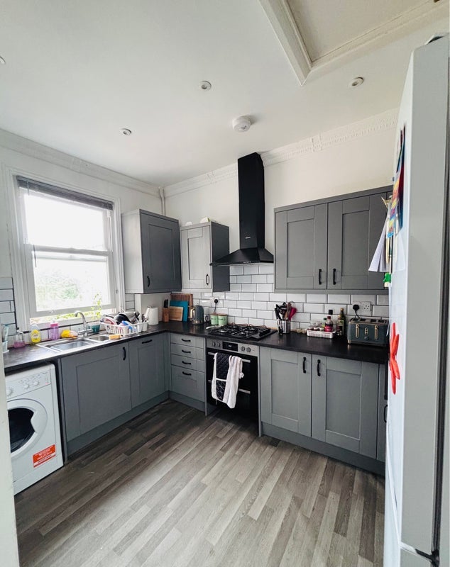 Room Piermont Road in Greater London