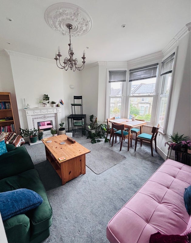 Room Piermont Road in Greater London