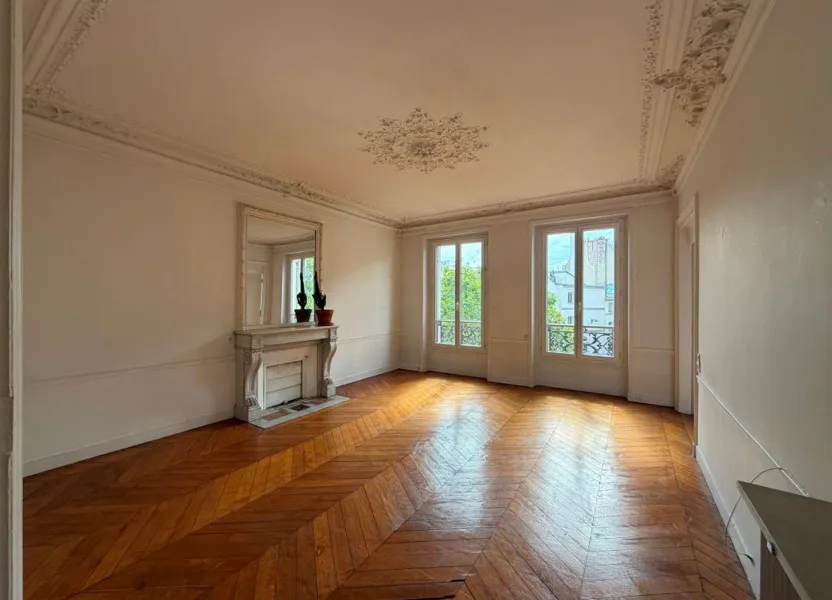 Appartement Rue Charles Luizet à Paris