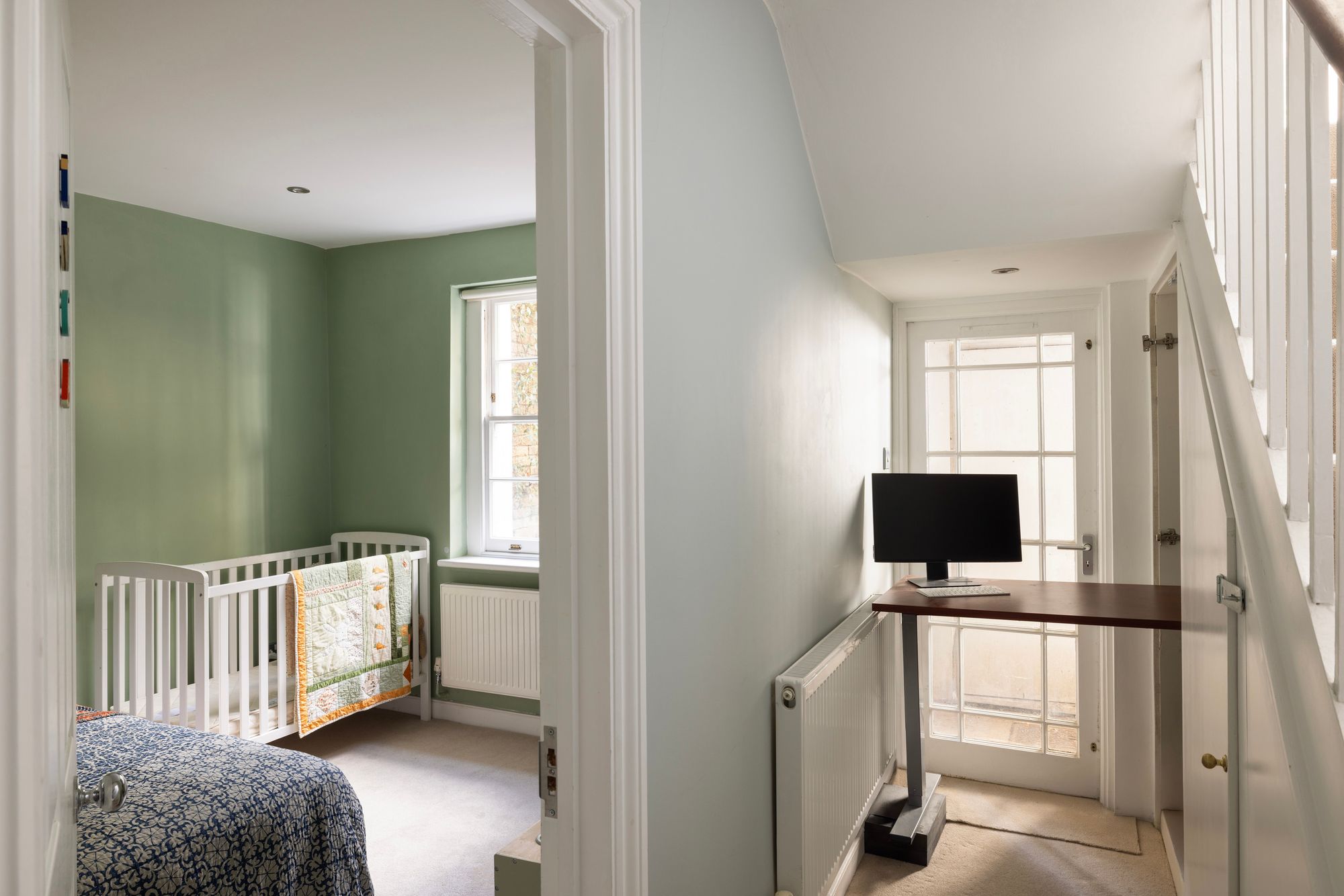 Flat Albert Street in Greater London
