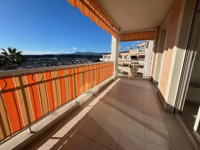 Appartement Avenue Antoine Martin à Nice