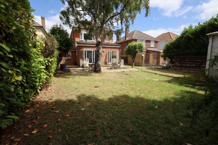 House Wallisdown Road in Bournemouth