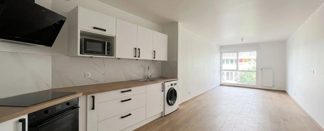 Appartement Place Aurélie Nemours à Paris