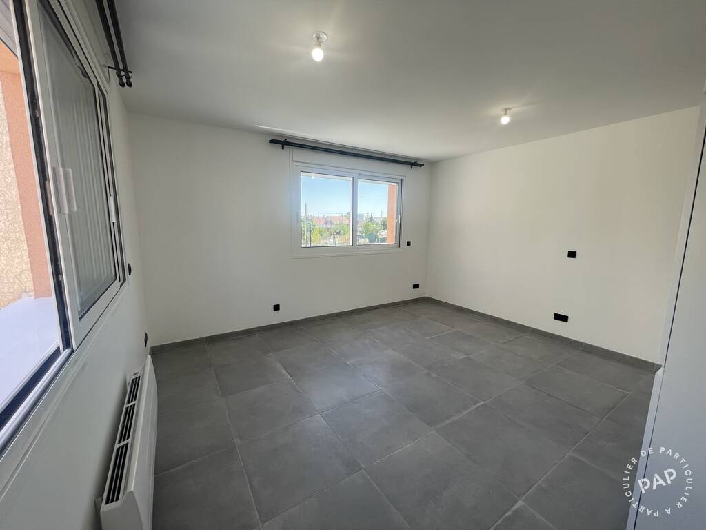 Flat Rue de la Pointe in Montreuil