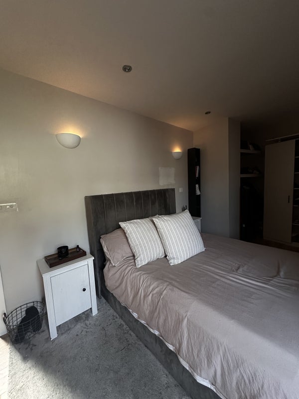 Room Rushey Green in Greater London
