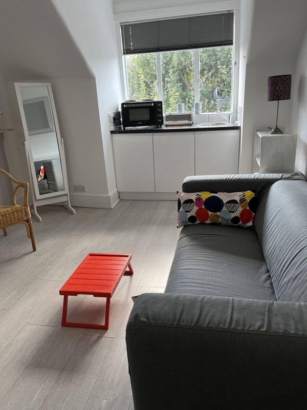 Room Northolme Road in Greater London