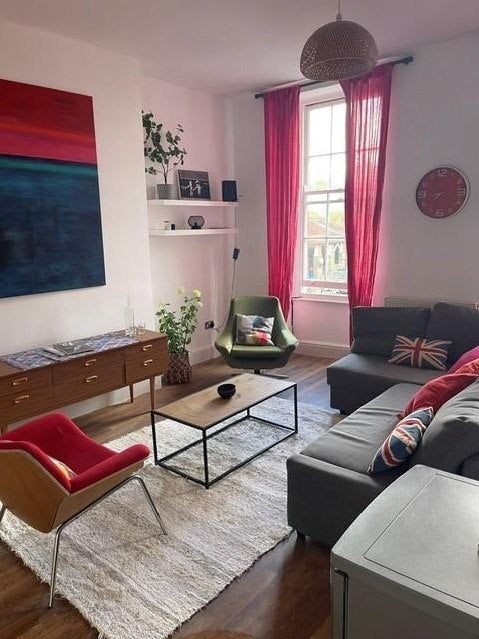 Flat Albermarle Row in Bristol