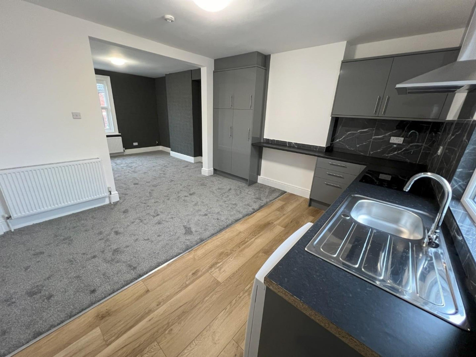 Flat Dean Street in Swindon