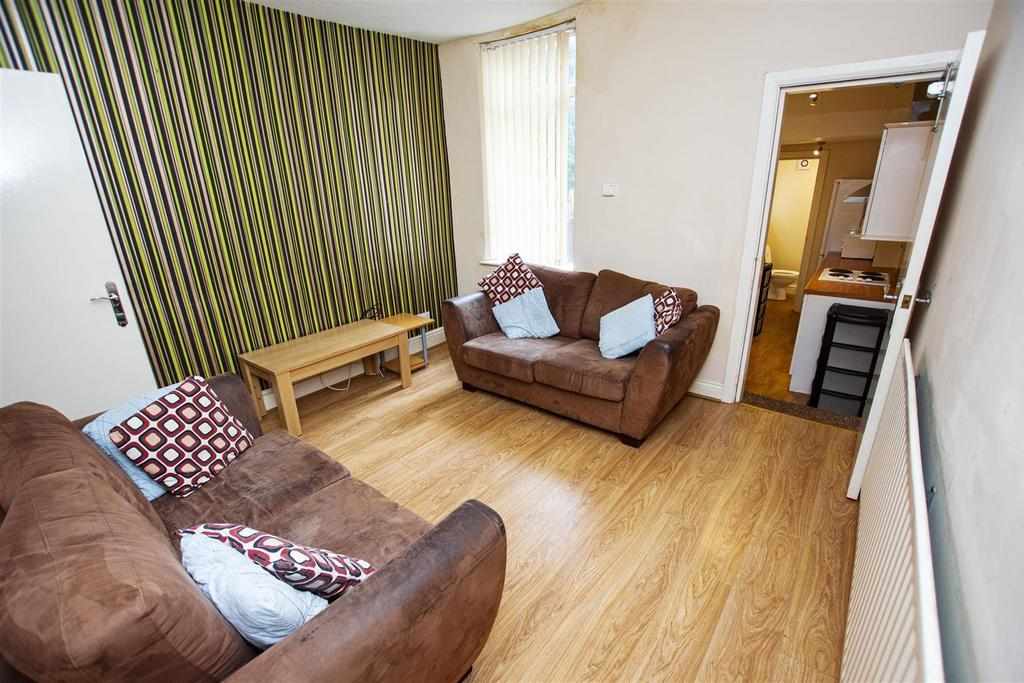 Flat Gleave Road in Birmingham