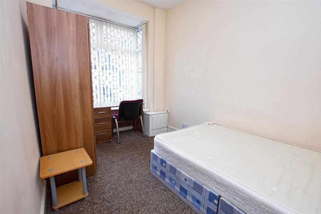 Flat Gleave Road in Birmingham