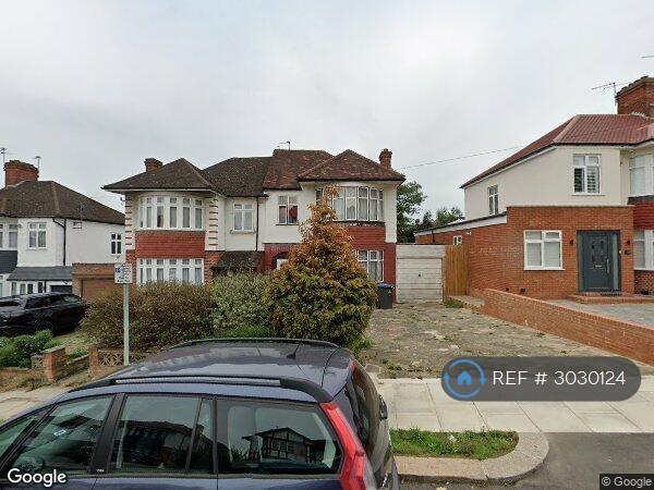 House South Lodge Drive in Greater London