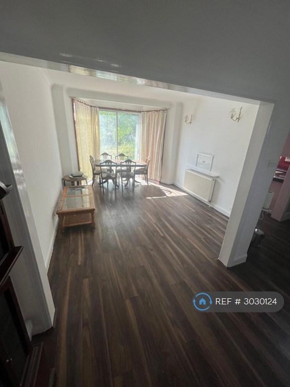 House South Lodge Drive in Greater London