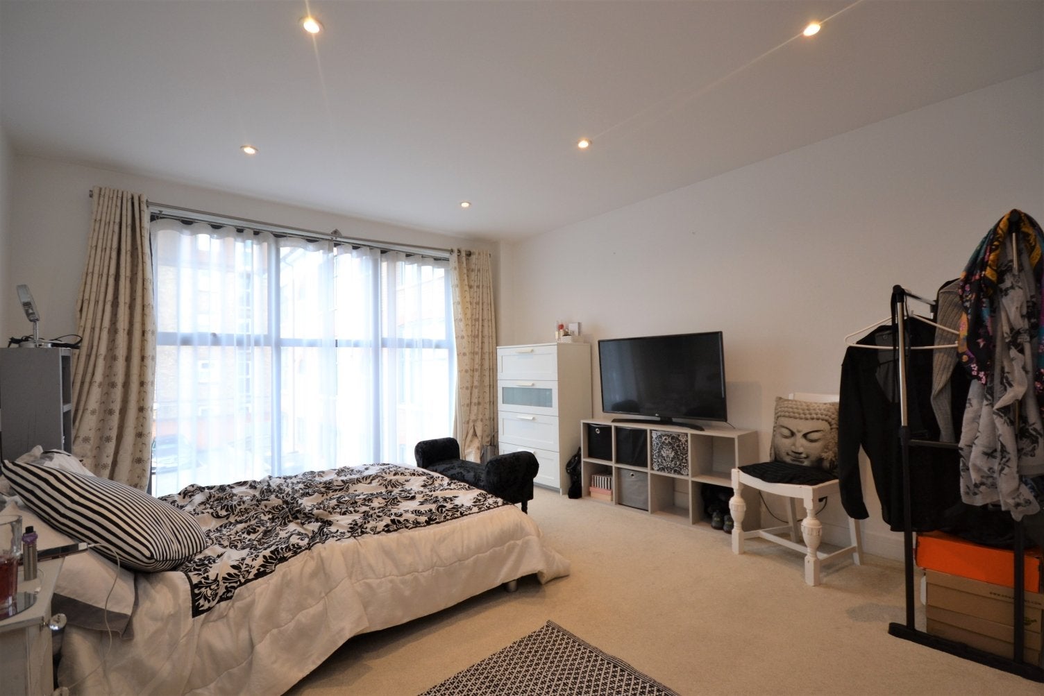Flat Bromley Common in Greater London