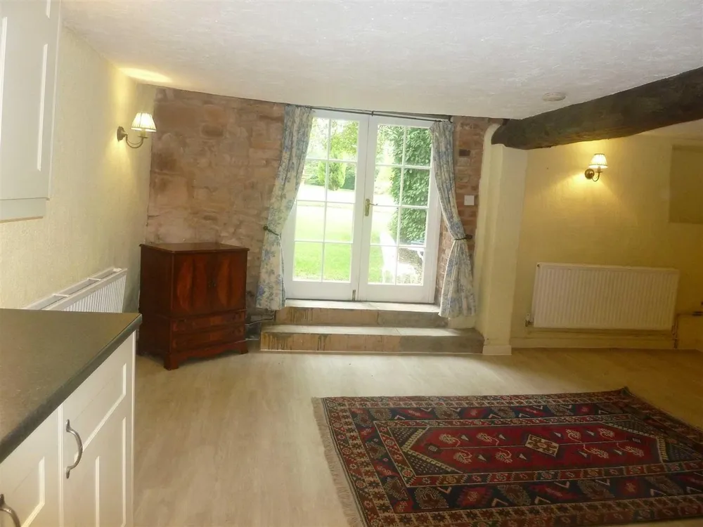 Flat Beacon Lane in Mid Devon