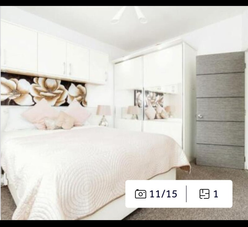 Room Burges Road in Greater London