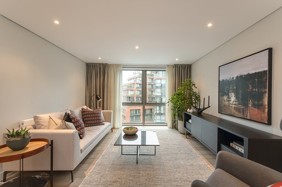 Flat Merchant Square in City of Westminster