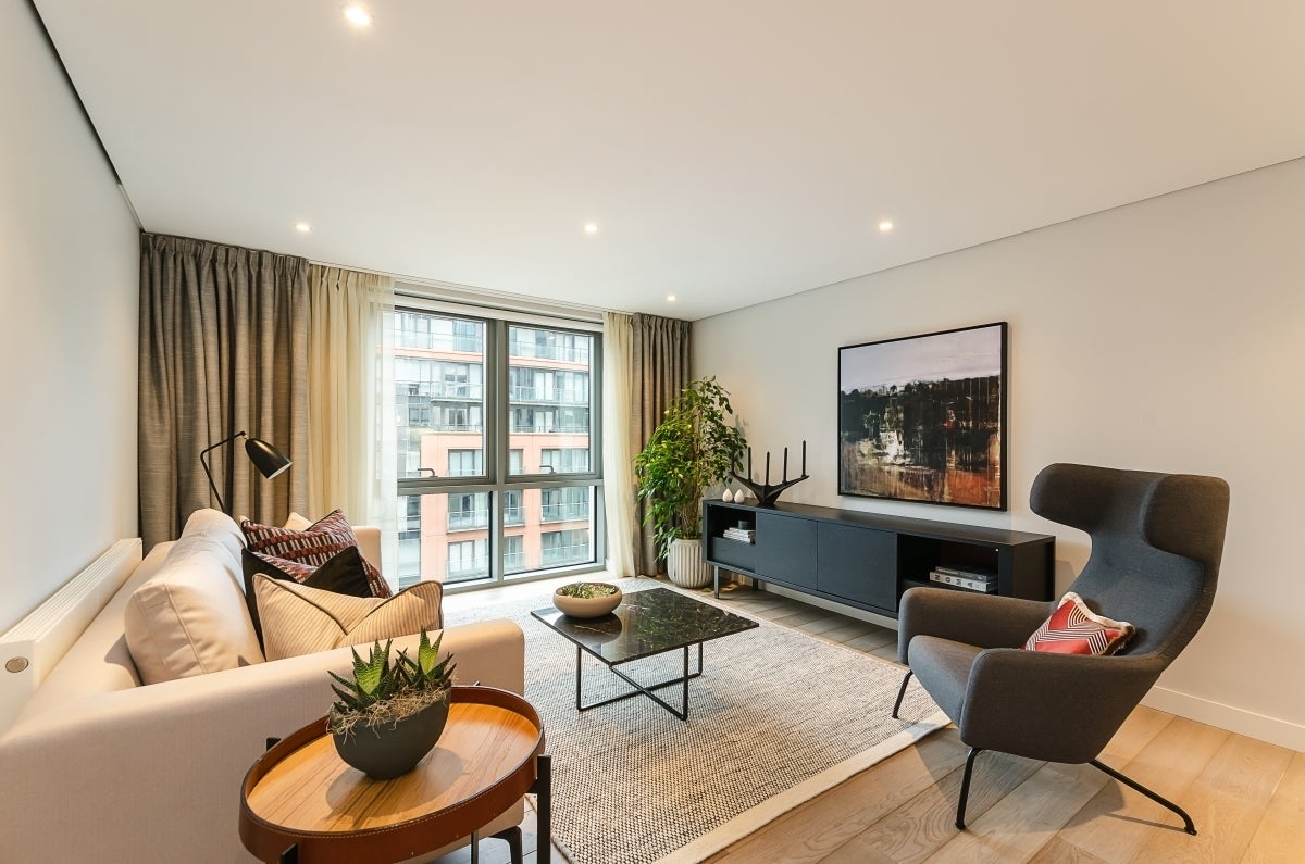 Flat Merchant Square in City of Westminster