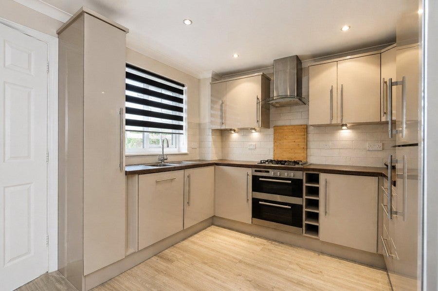 House Archers in Harlow