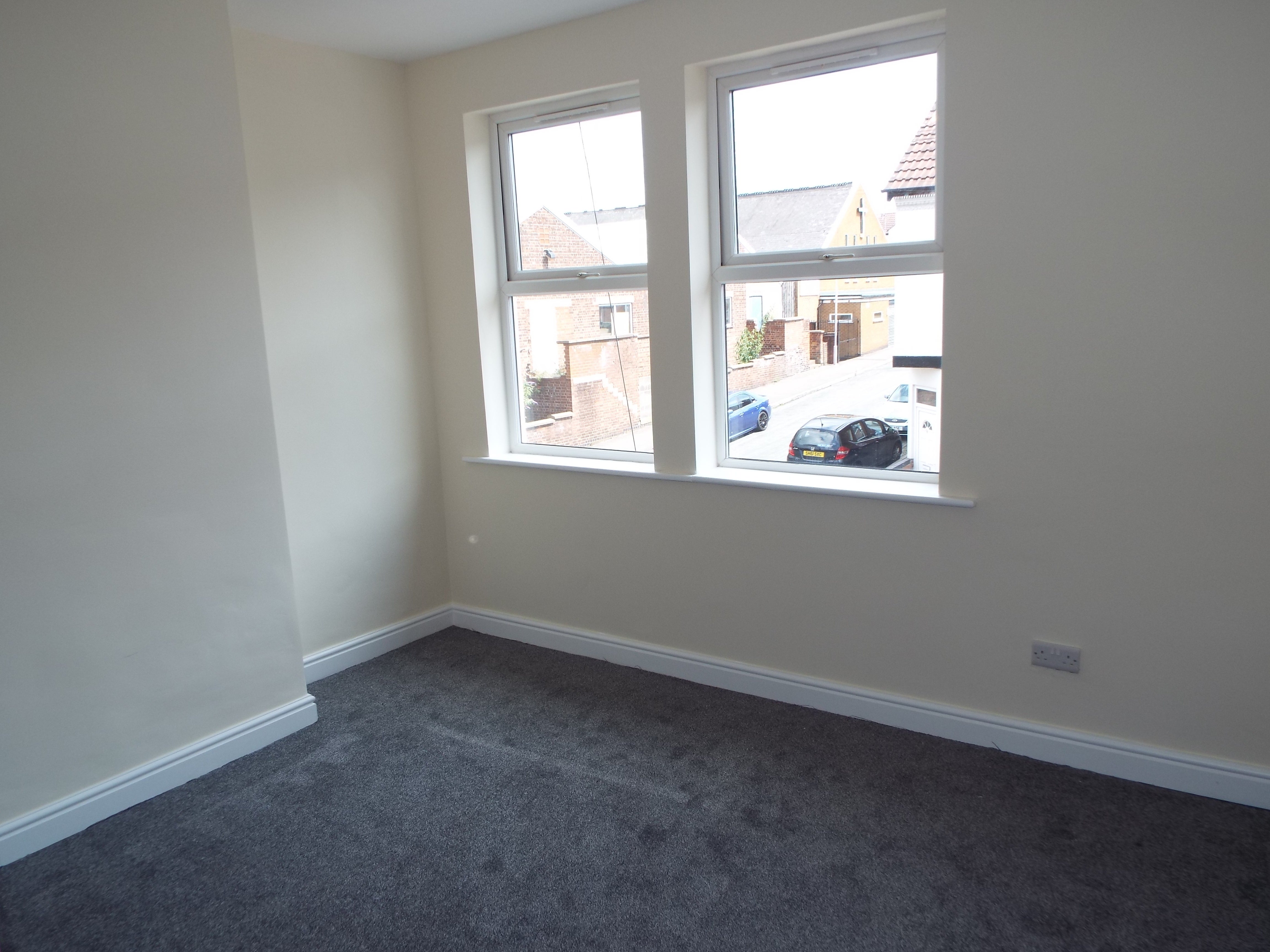 House Redcliffe Road in Mansfield Woodhouse