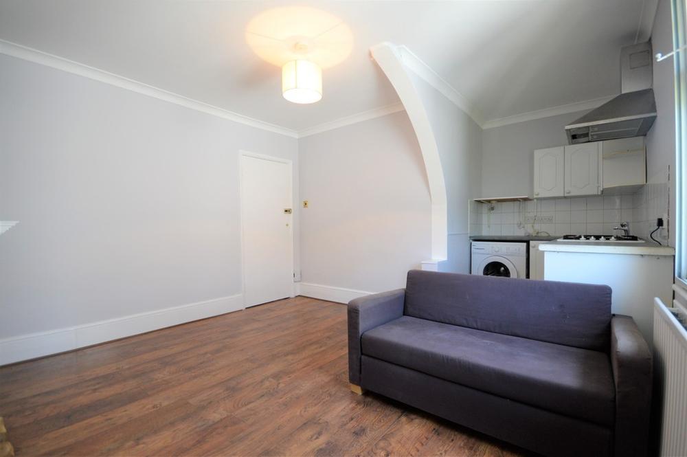 Flat Praed Street in City of Westminster