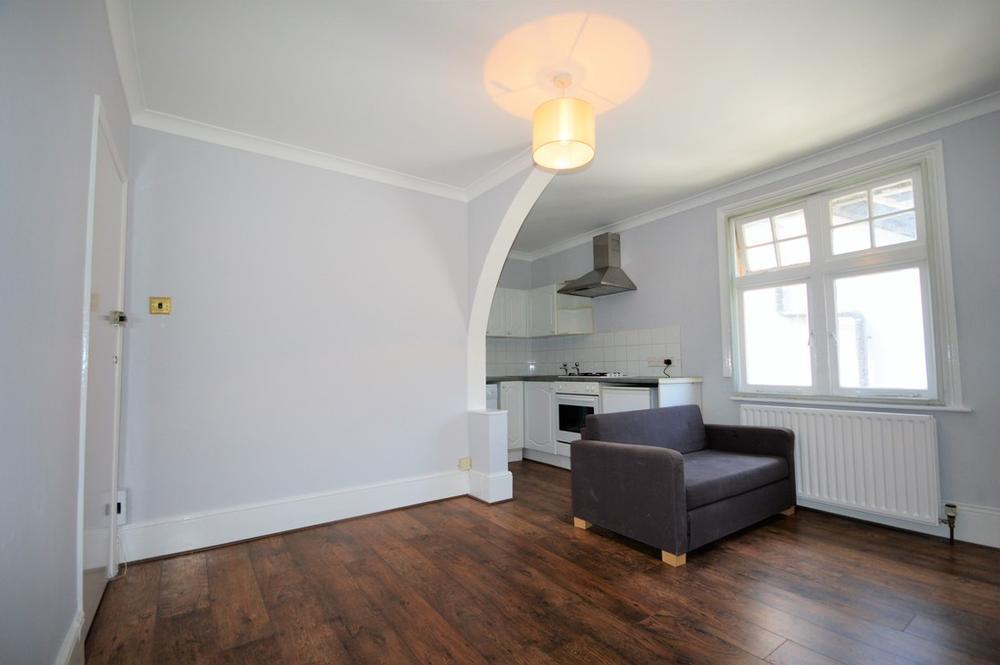 Flat Praed Street in City of Westminster