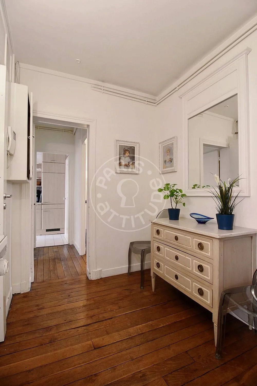 Appartement Rue Jean Mermoz à Paris