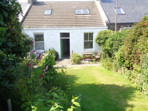 House Pilrig Cottages in Edinburgh