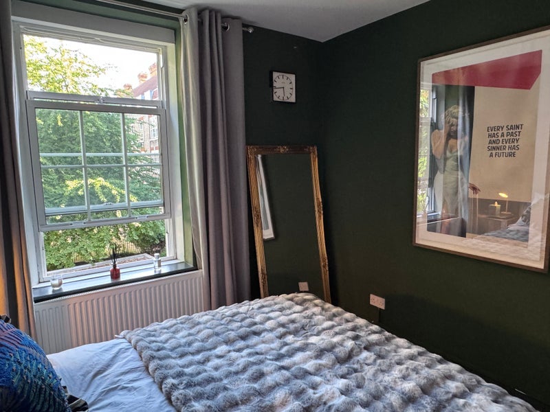 Flat Powlett Place in Greater London
