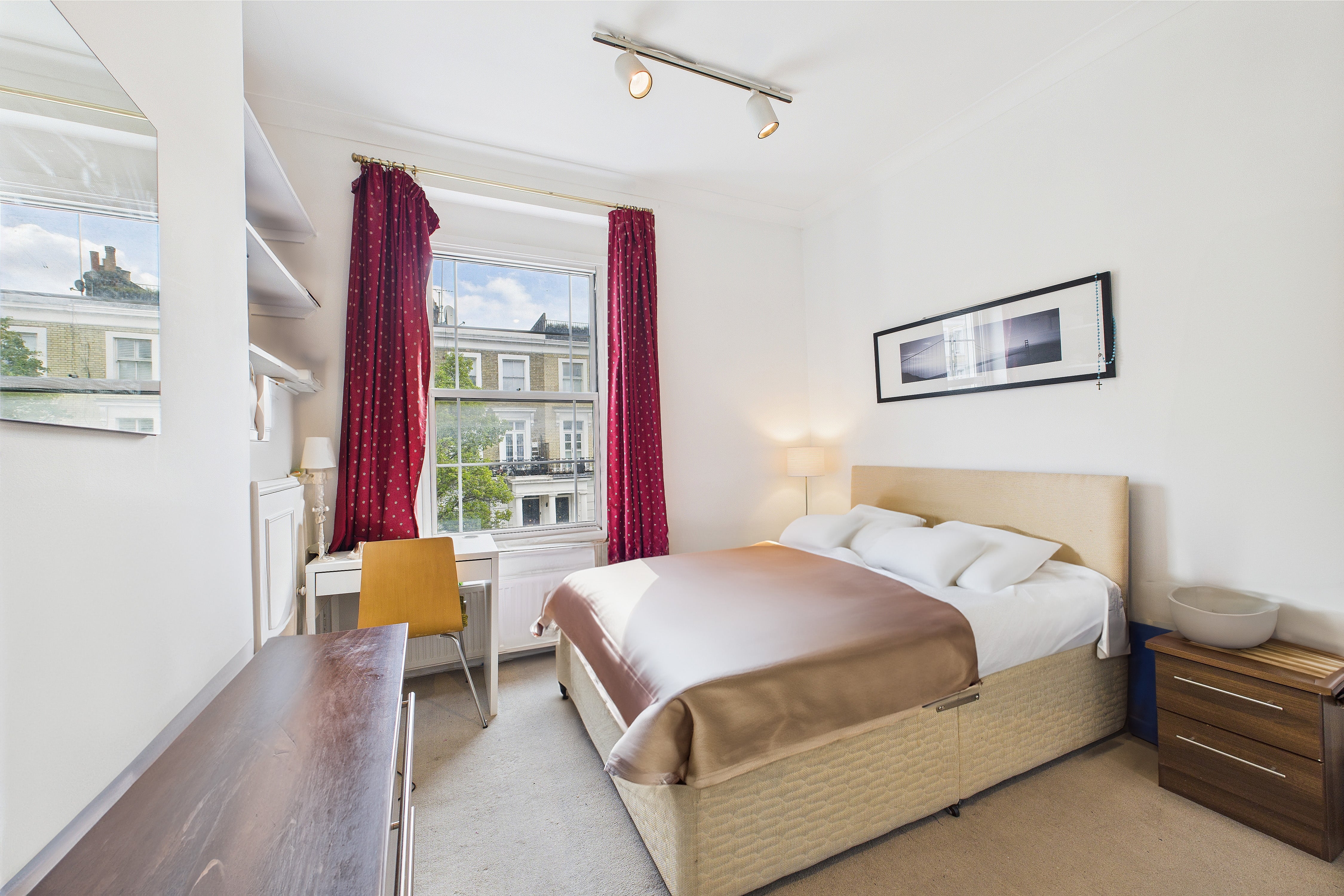 Flat Gunter Grove in Greater London