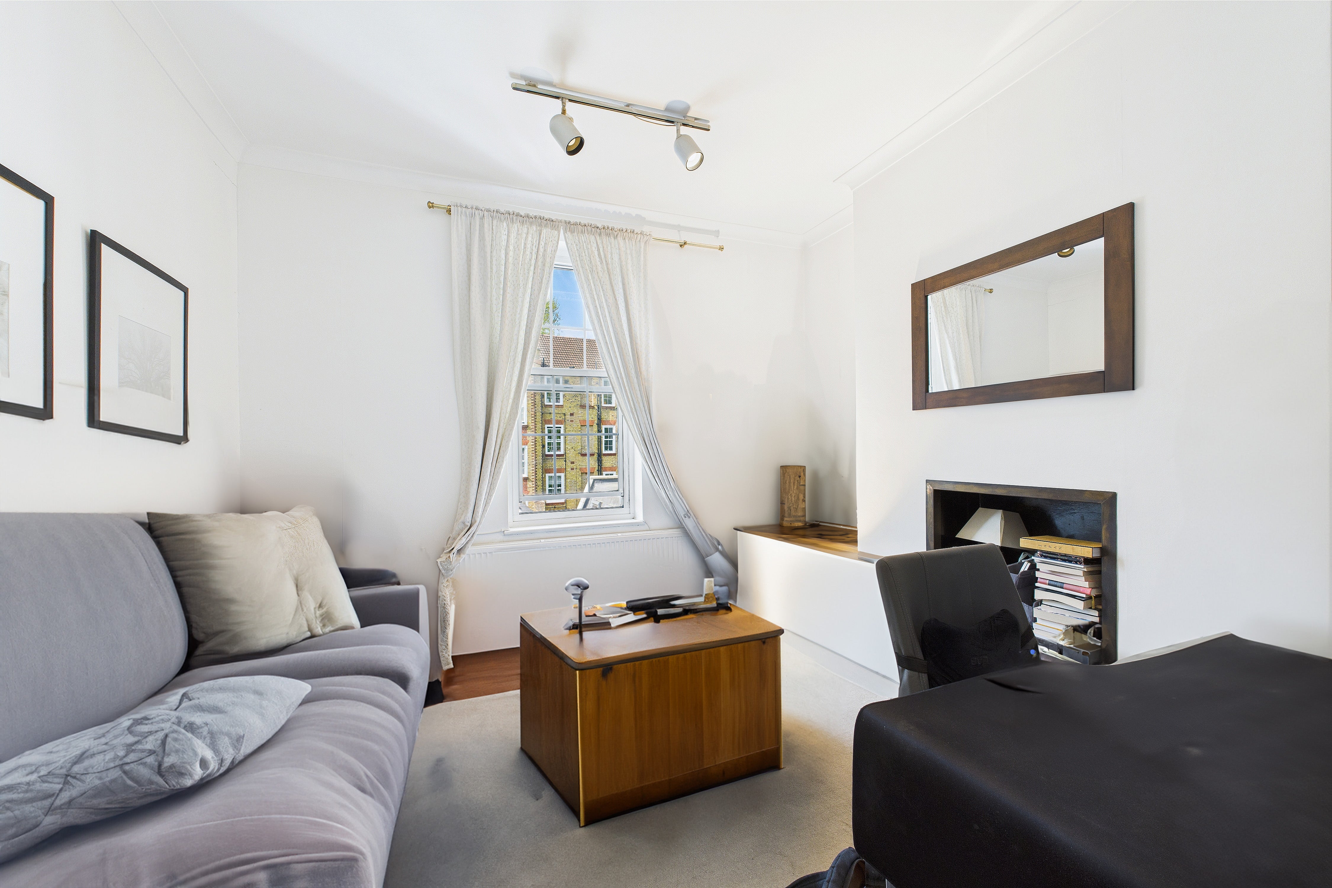 Flat Gunter Grove in Greater London
