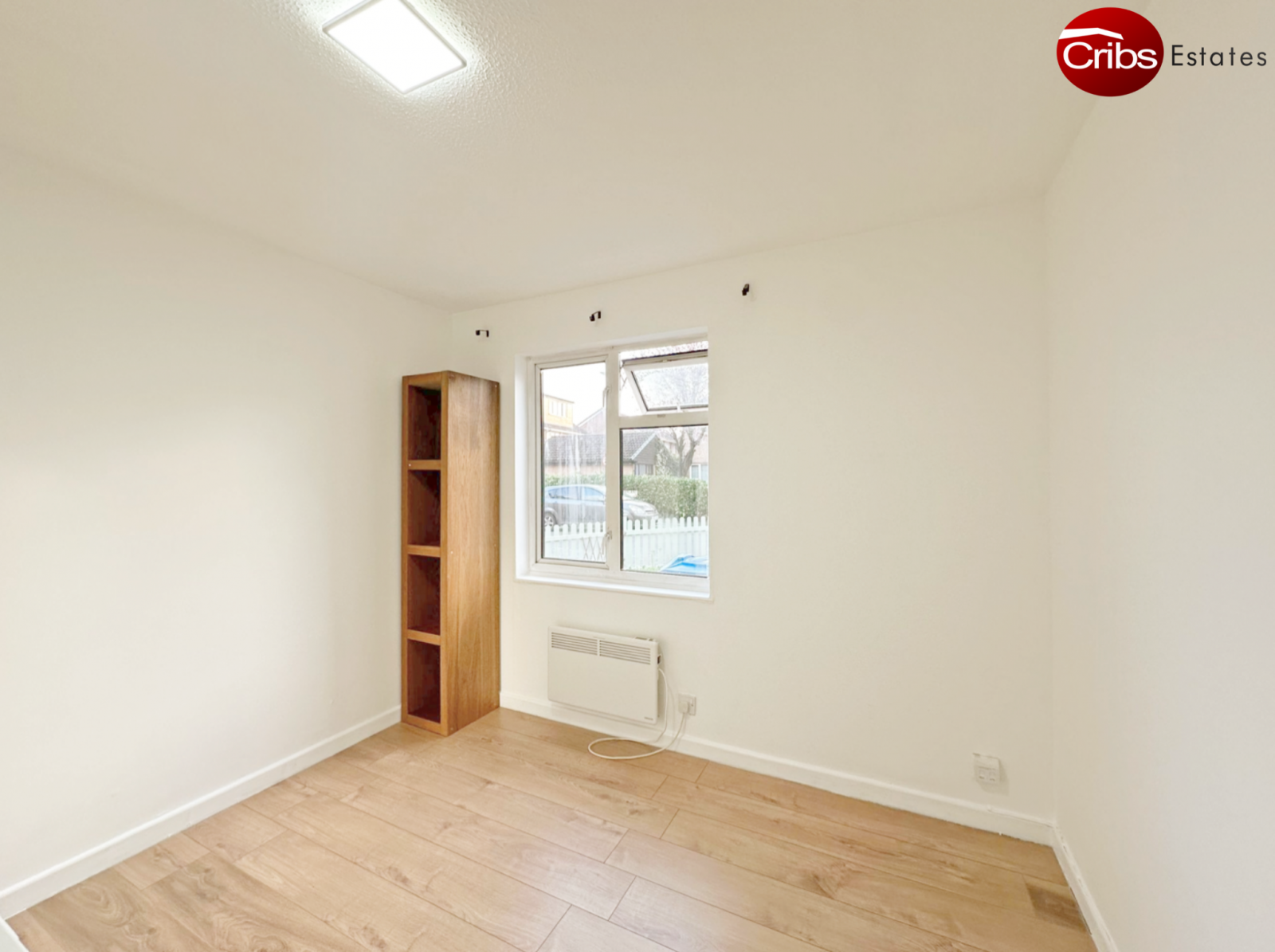 Flat Hartfield Road in Greater London