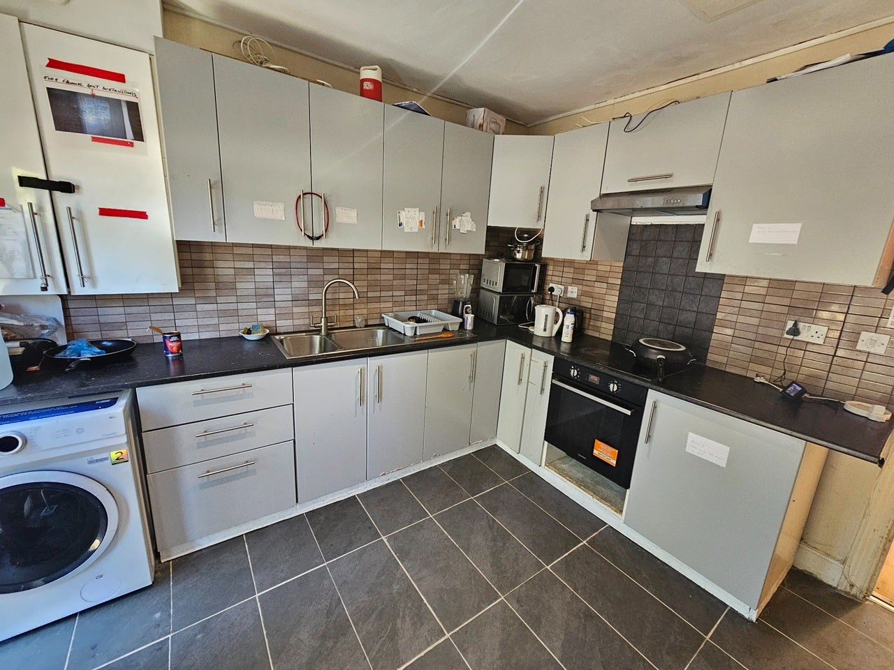 Flat Waddon Park Avenue in Greater London